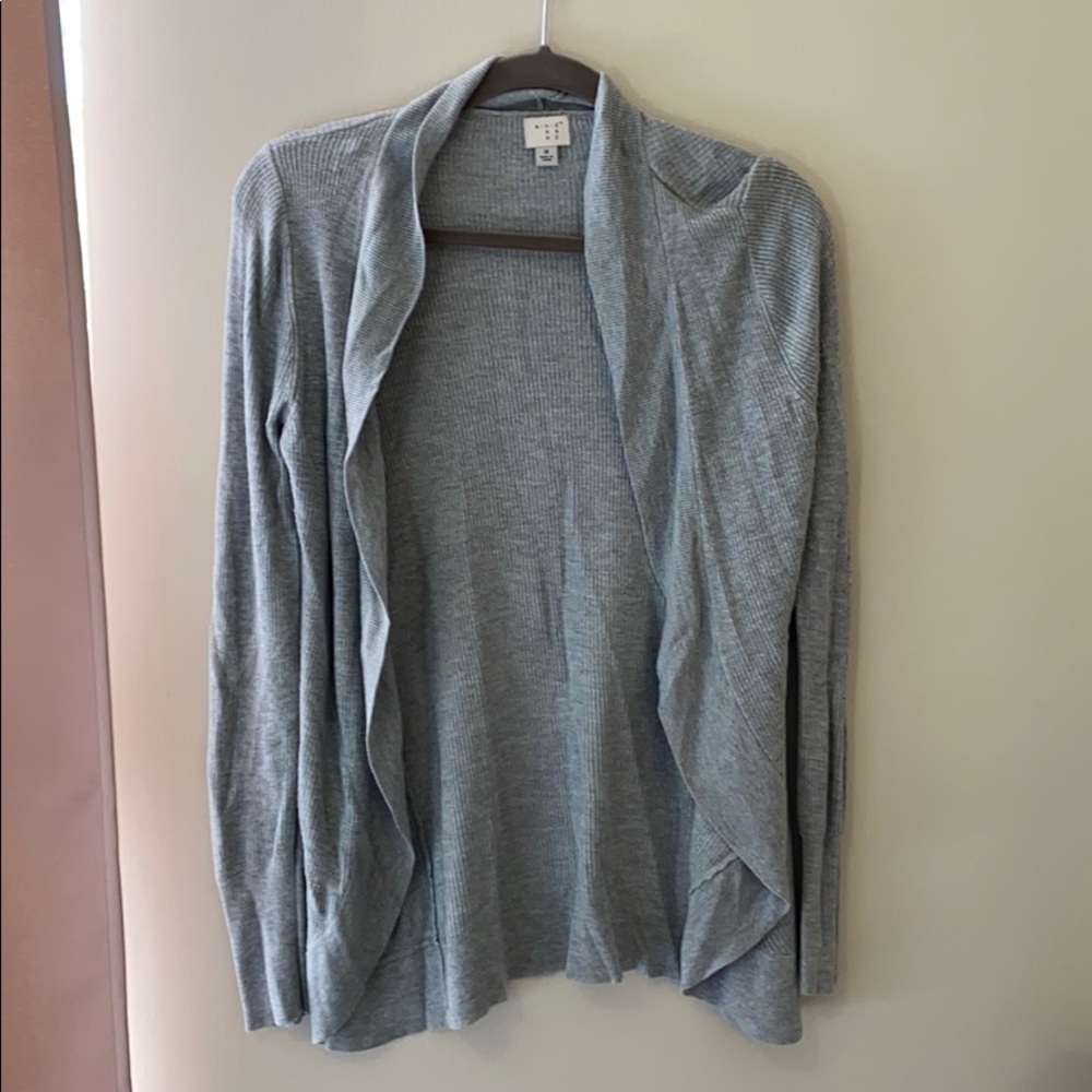 A new day medium sweater